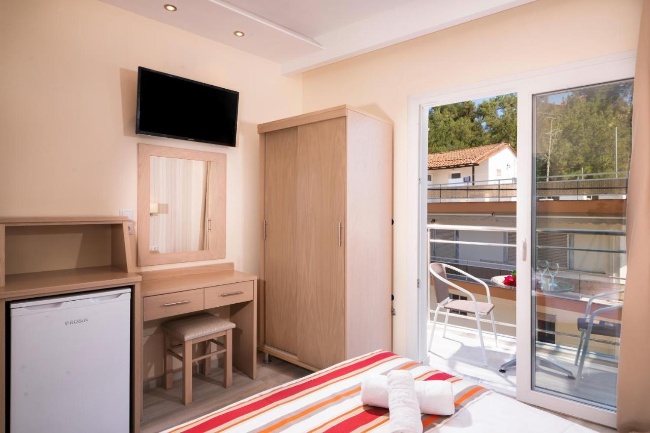 Star Bay Luxury Aparthotel Limenária Kültér fotó