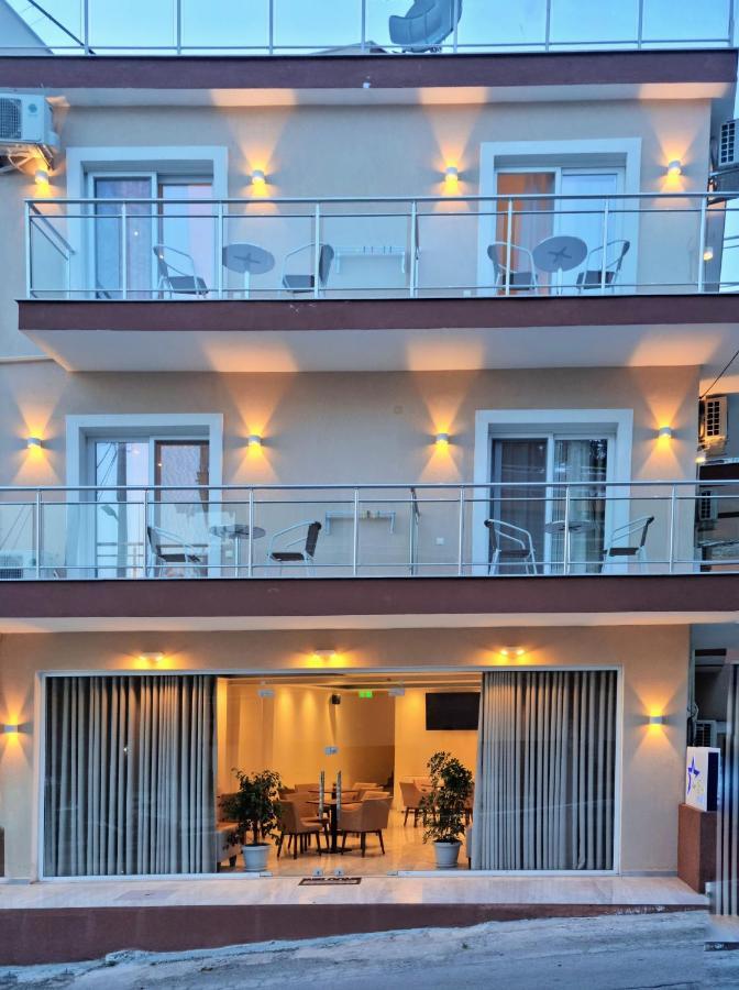 Star Bay Luxury Aparthotel Limenária Kültér fotó